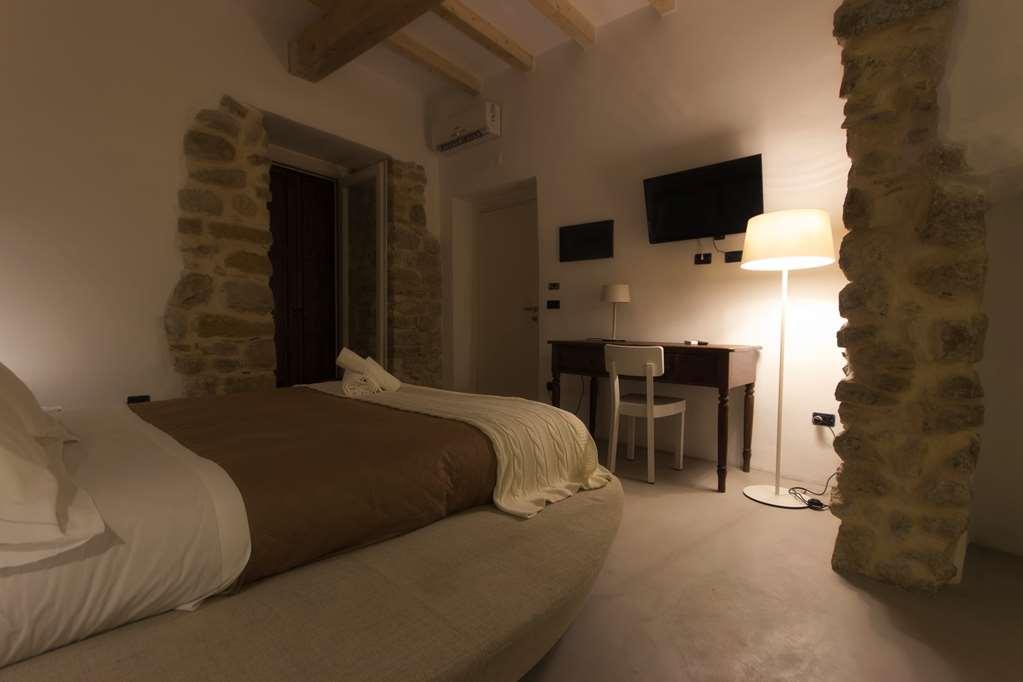 Hotel Diffuso Antichi Ricordi Caltanissetta Phòng bức ảnh